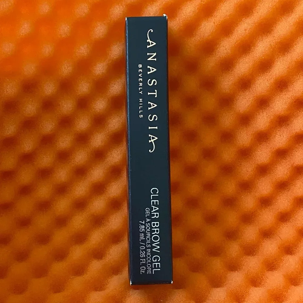 Anastasia Beverly Hills Clear Brow Gel - Picture 2 of 10